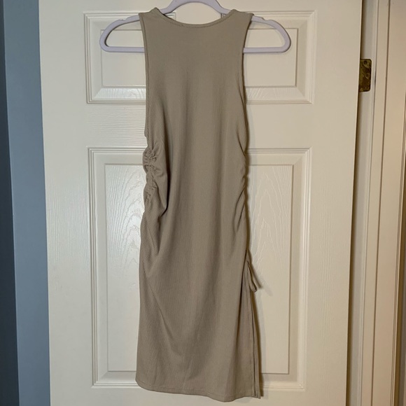 ZARA| RIBBED TANK W/ RUCHED SIDES - Picture 7 of 7